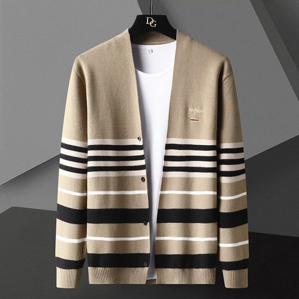 Fashion Color Contrast Cardigan Sweater Men 2021 Vintage Bee Cardigan Men Korean Autumn Winter Cardigan Coat Men Knit Khaki Blue - Image 2